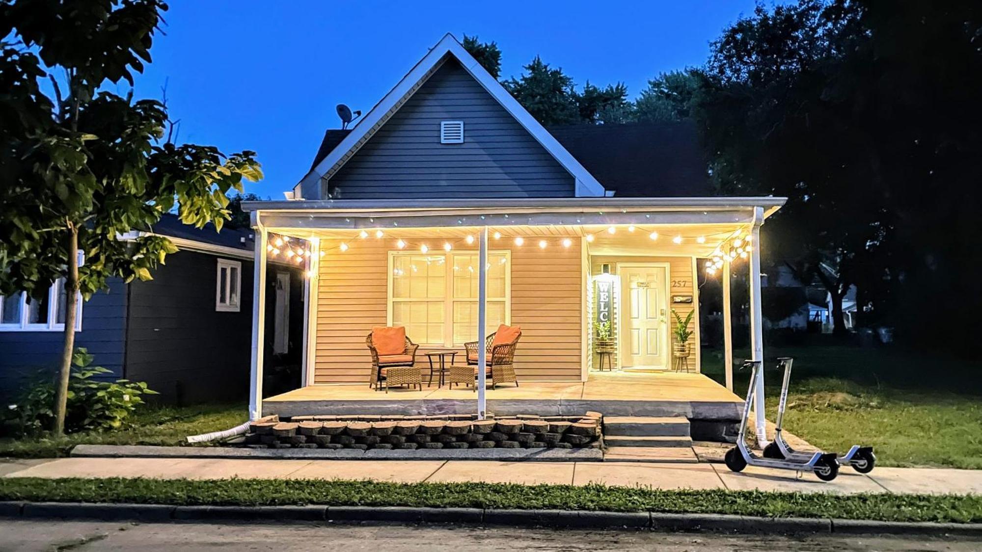 5 Mins To Speedway! Walk To Zoo, Wr Park, Iupui! Villa Indianapolis Exterior photo