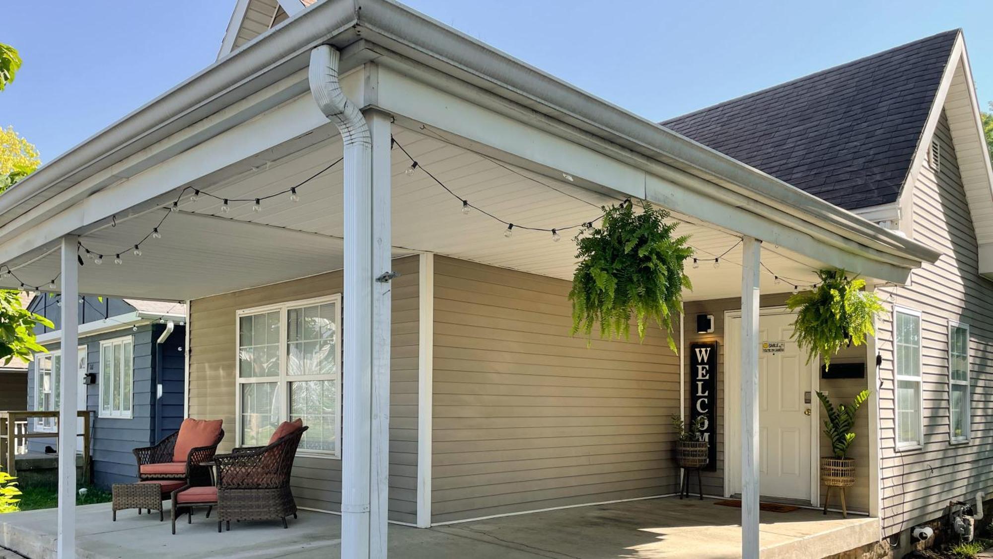 5 Mins To Speedway! Walk To Zoo, Wr Park, Iupui! Villa Indianapolis Exterior photo
