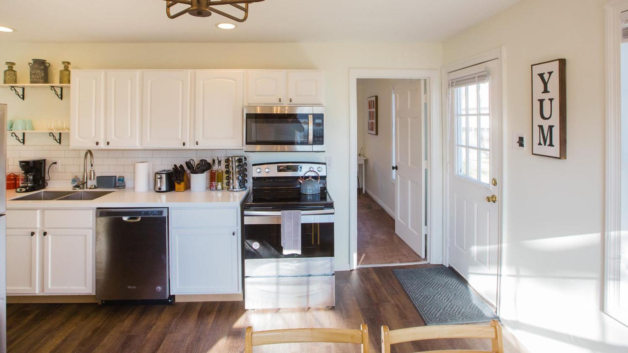 5 Mins To Speedway! Walk To Zoo, Wr Park, Iupui! Villa Indianapolis Exterior photo