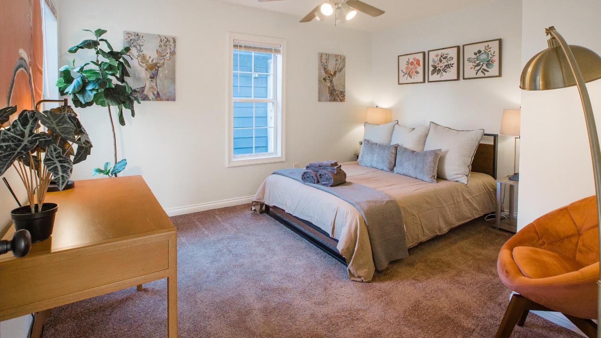 5 Mins To Speedway! Walk To Zoo, Wr Park, Iupui! Villa Indianapolis Exterior photo